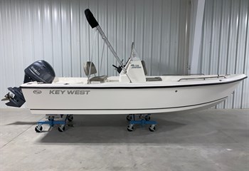 2022 Key West 1720 White Boat